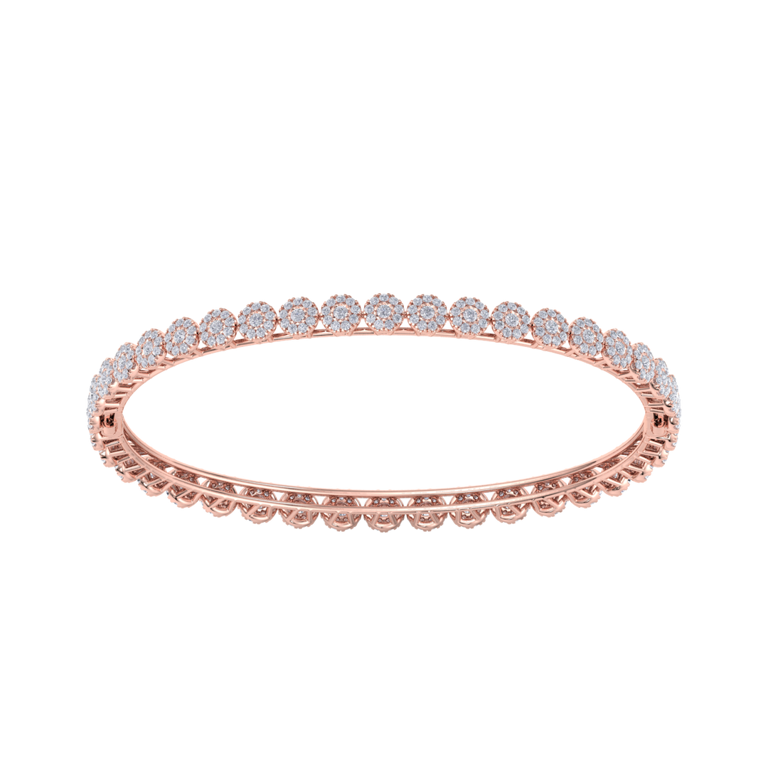 Diamond bracelet in rose gold with white diamonds of 2.28 ct in weight