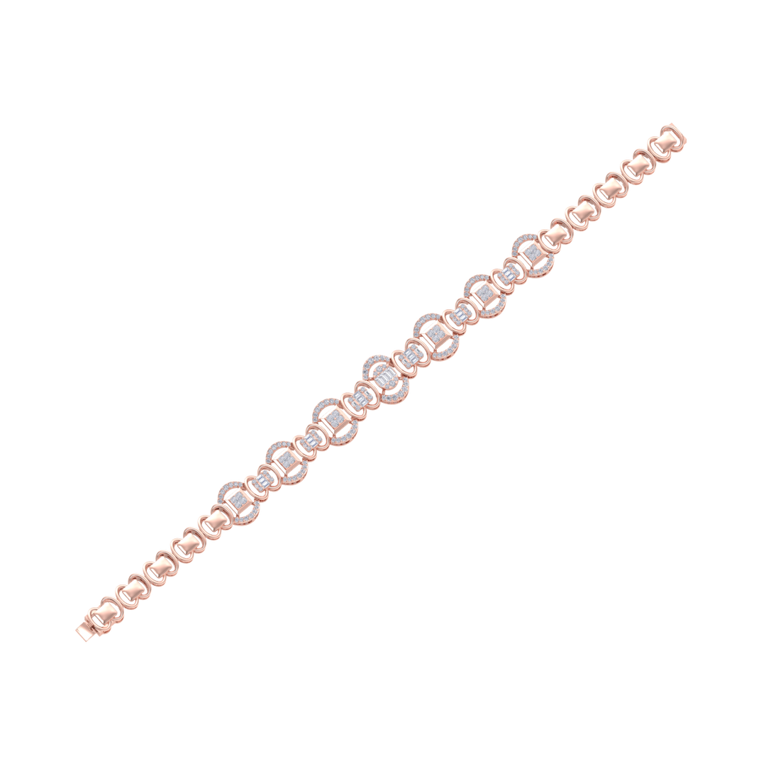 Statement bracelet in rose gold with white diamonds of 1.77 ct in weight