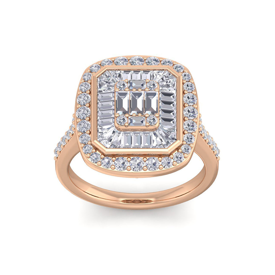 Beautiful Ring in yellow gold with white diamonds of 3.07 ct in weight