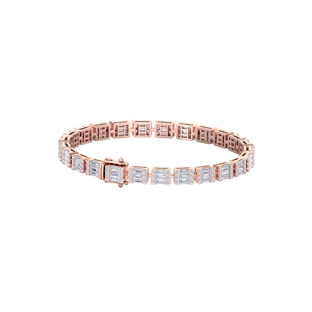 Baguette tennis bracelet in yellow gold with white diamonds of 3.50 ct in weight