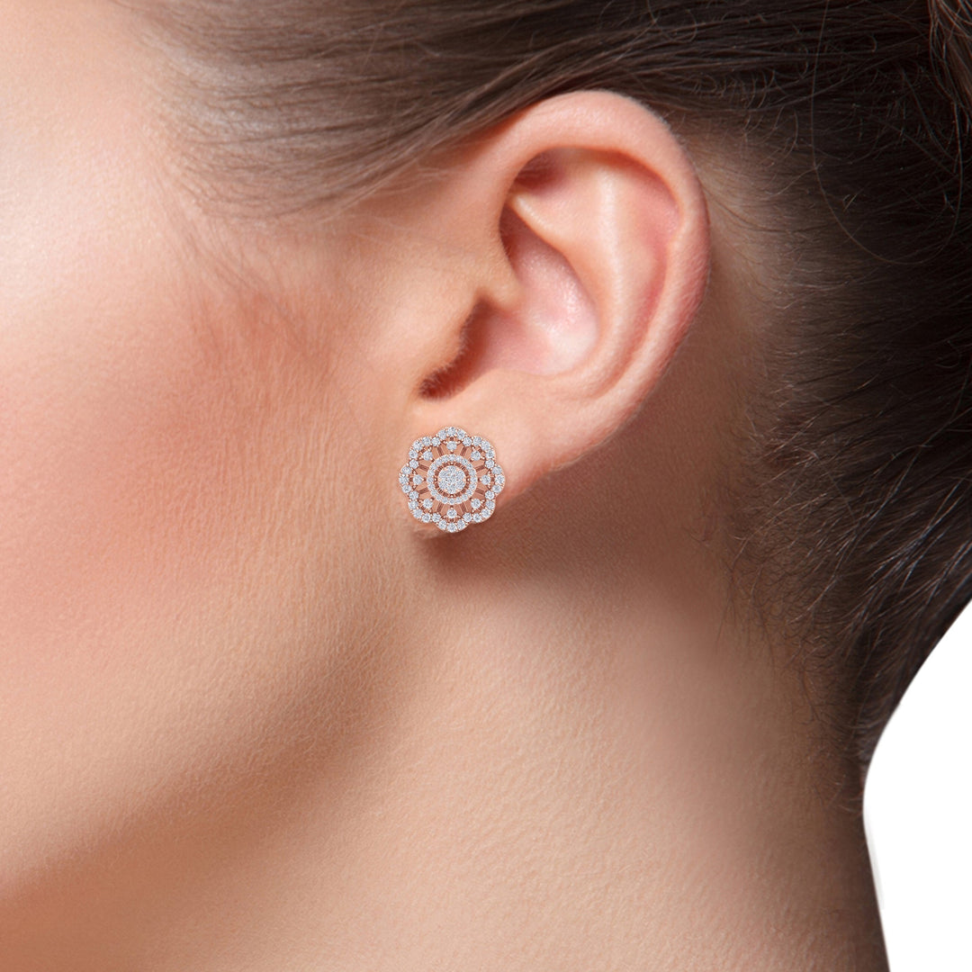 Stud earrings in rose gold with white diamonds of 1.14 ct in weight