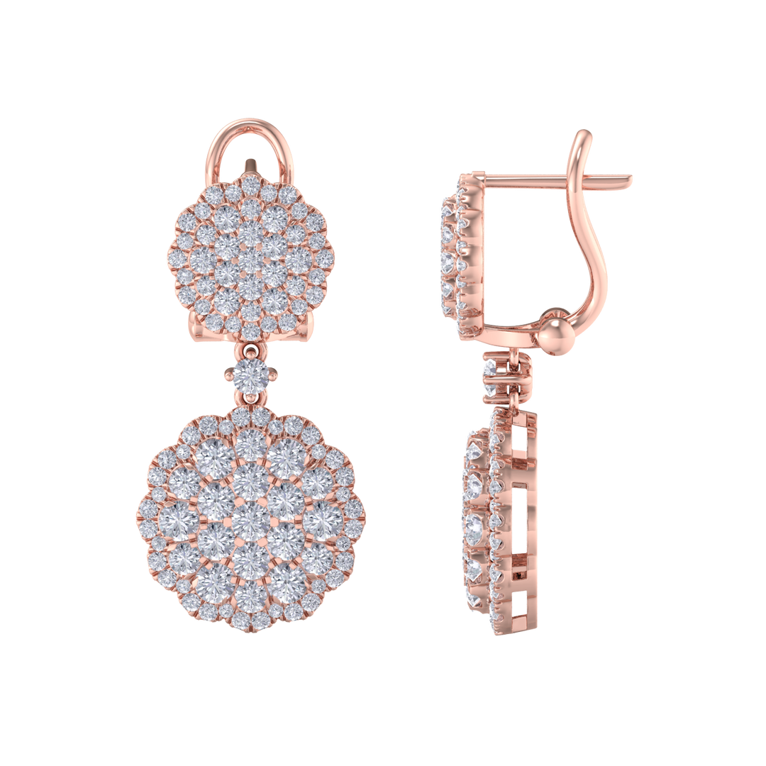 Drop earrings in white gold with white diamonds of 2.52 ct in weight