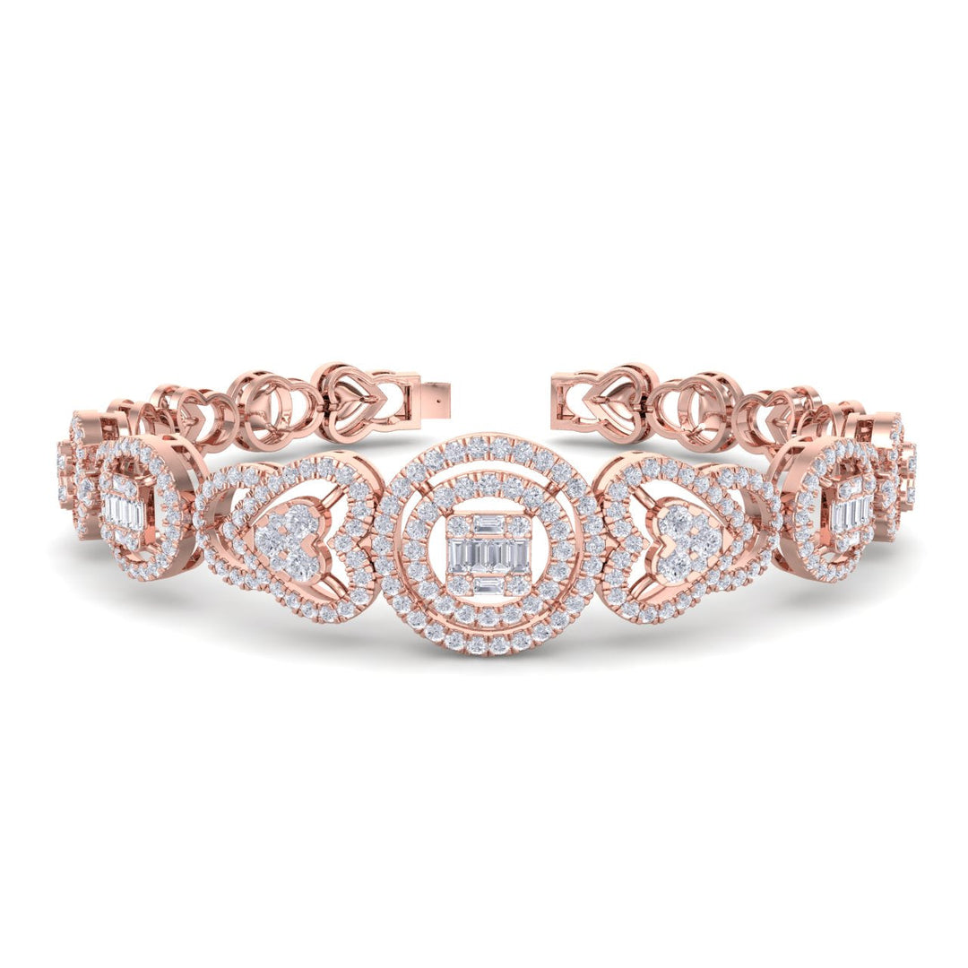 Statement bracelet in white gold with white diamonds of 2.53 ct in weight