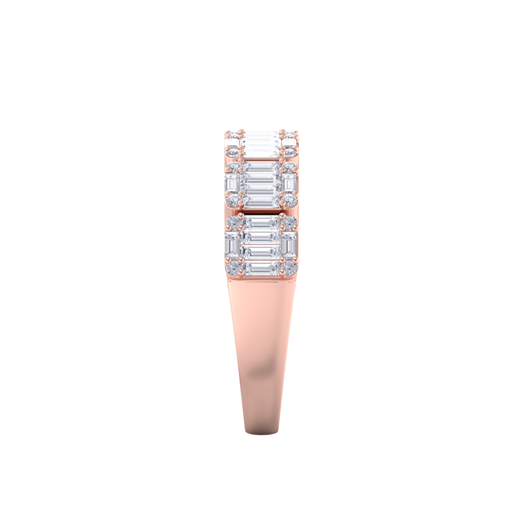 Anniversary ring with baguette white diamonds in rose gold with white diamonds of 2.03 ct in weight