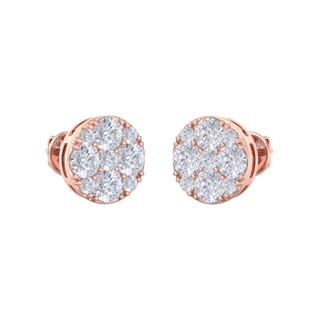 Round stud earrings in yellow gold with white diamonds of 2.45 ct in weight