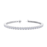 Load image into Gallery viewer, Tennis bracelet in yellow gold with white diamonds of 5.72 ct in weight
