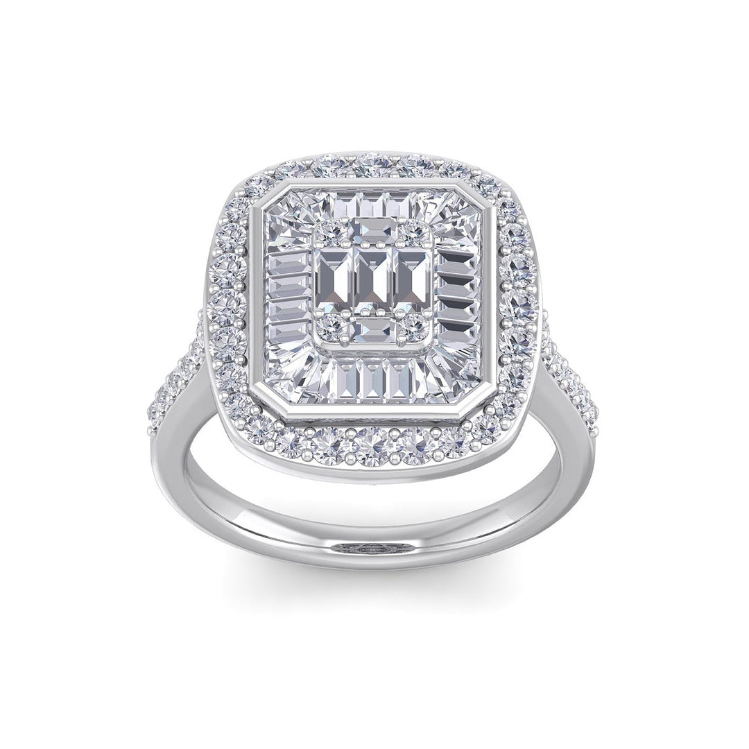 Beautiful Ring in white gold with white diamonds of 3.07 ct in weight