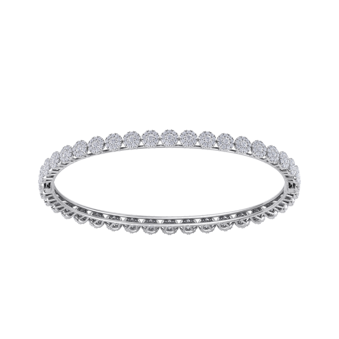 Diamond bracelet in white gold with white diamonds of 2.28 ct in weight