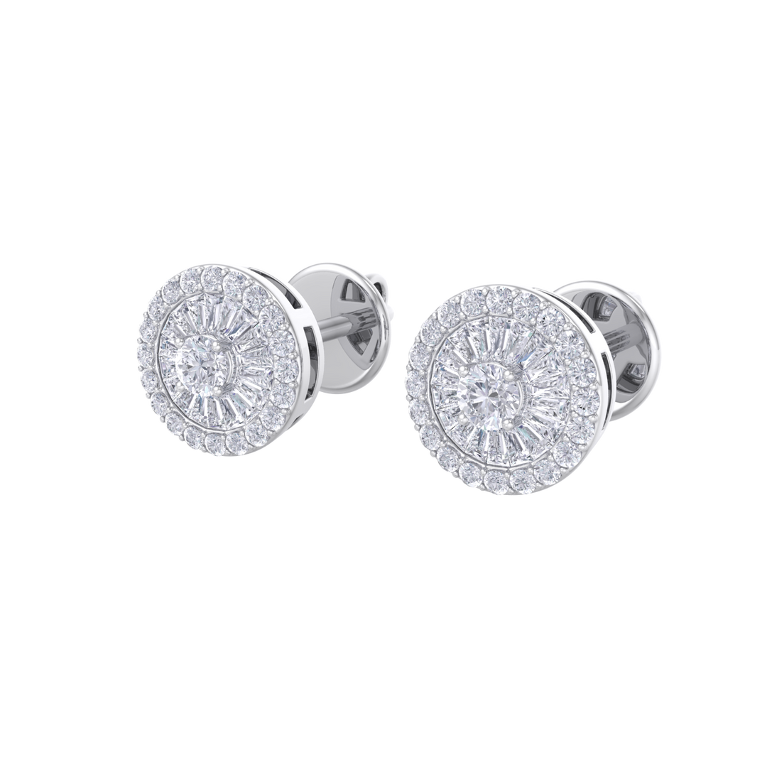 Halo earrings in white gold with white diamonds of 0.55 ct in weight