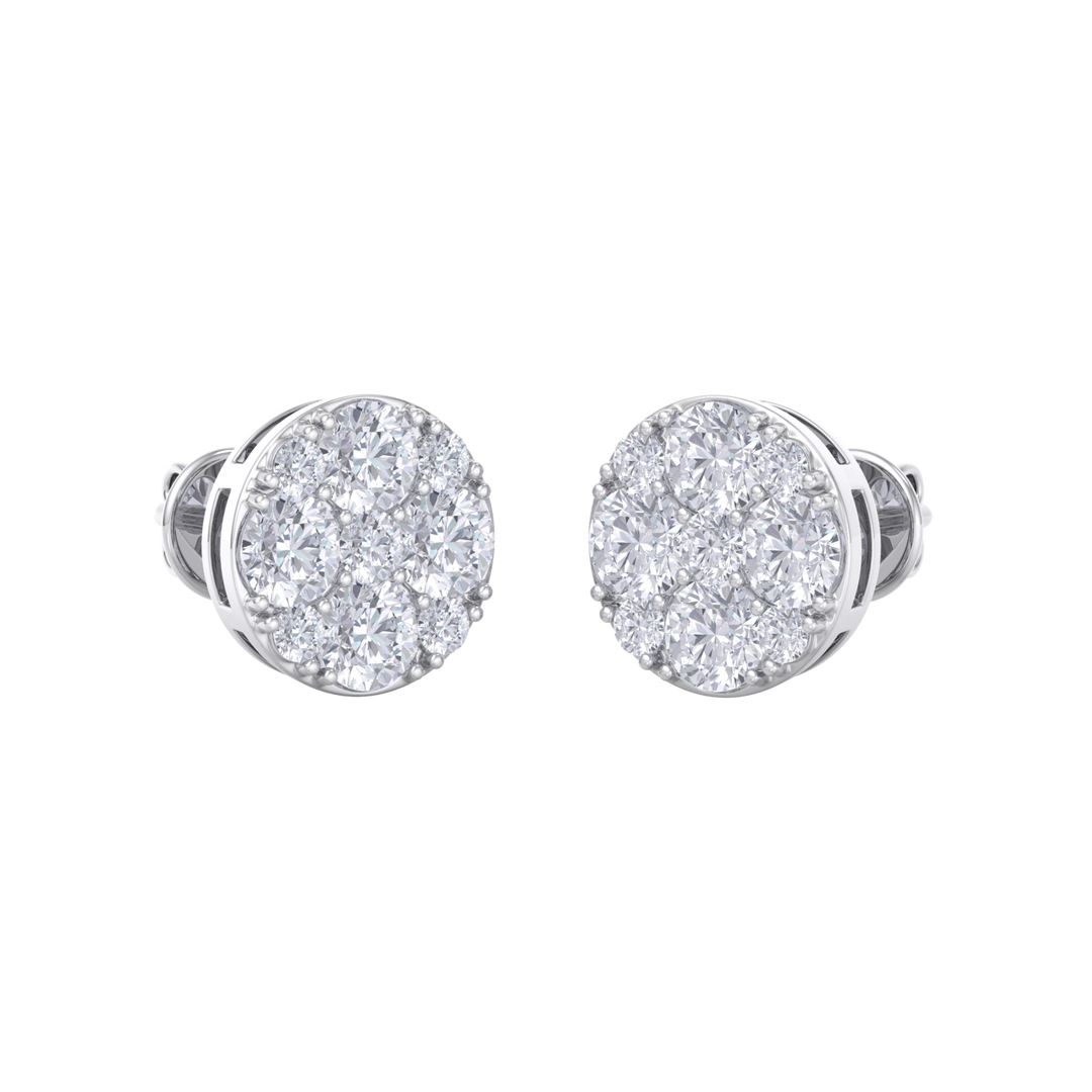 Round stud earrings in white gold with white diamonds of 2.45 ct in weight