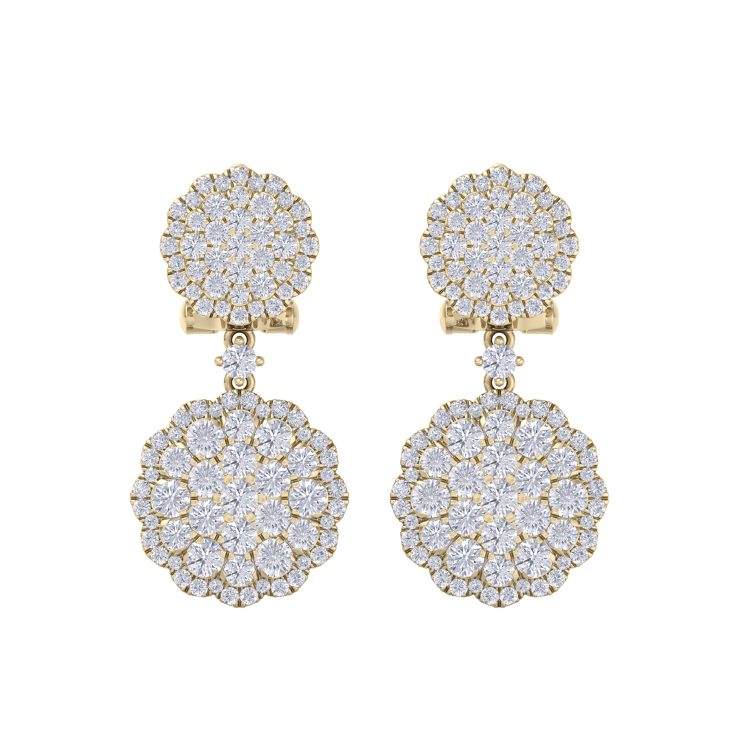 Drop earrings in yellow gold with white diamonds of 2.52 ct in weight