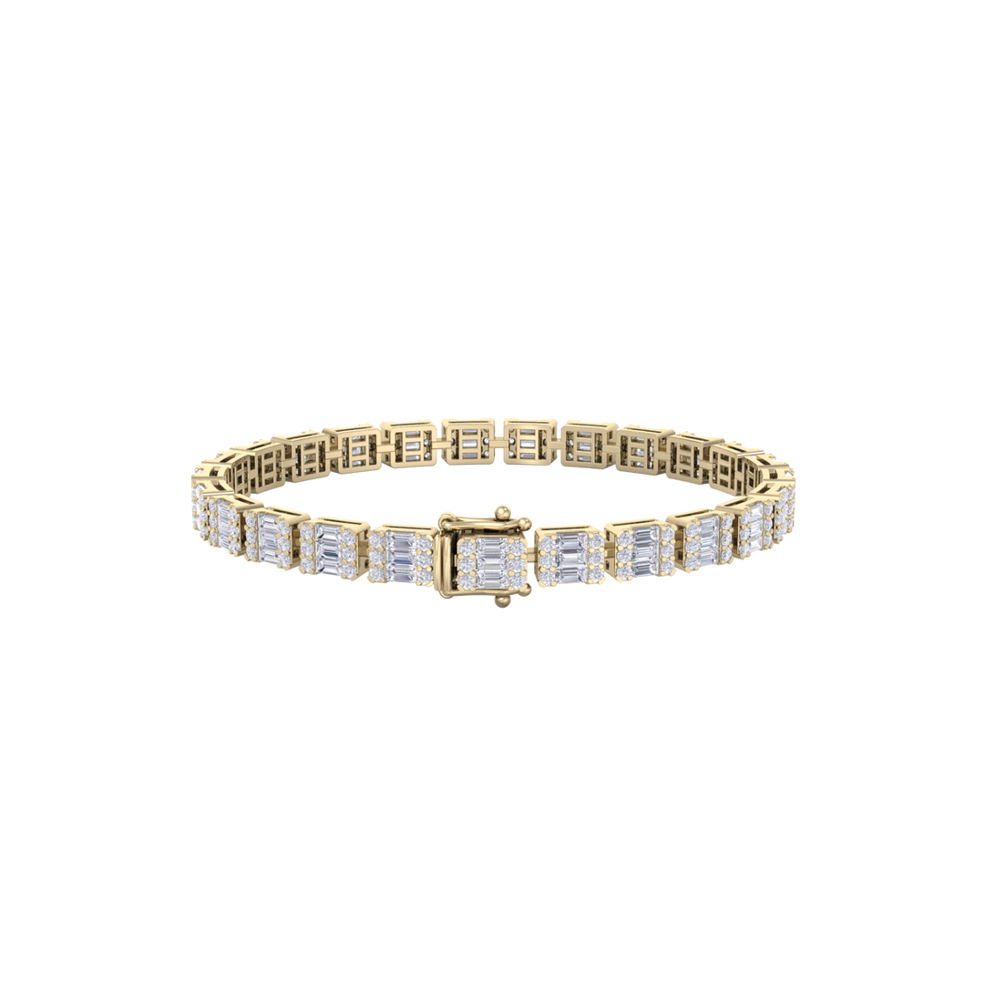 Baguette tennis bracelet in rose gold with white diamonds of 3.50 ct in weight