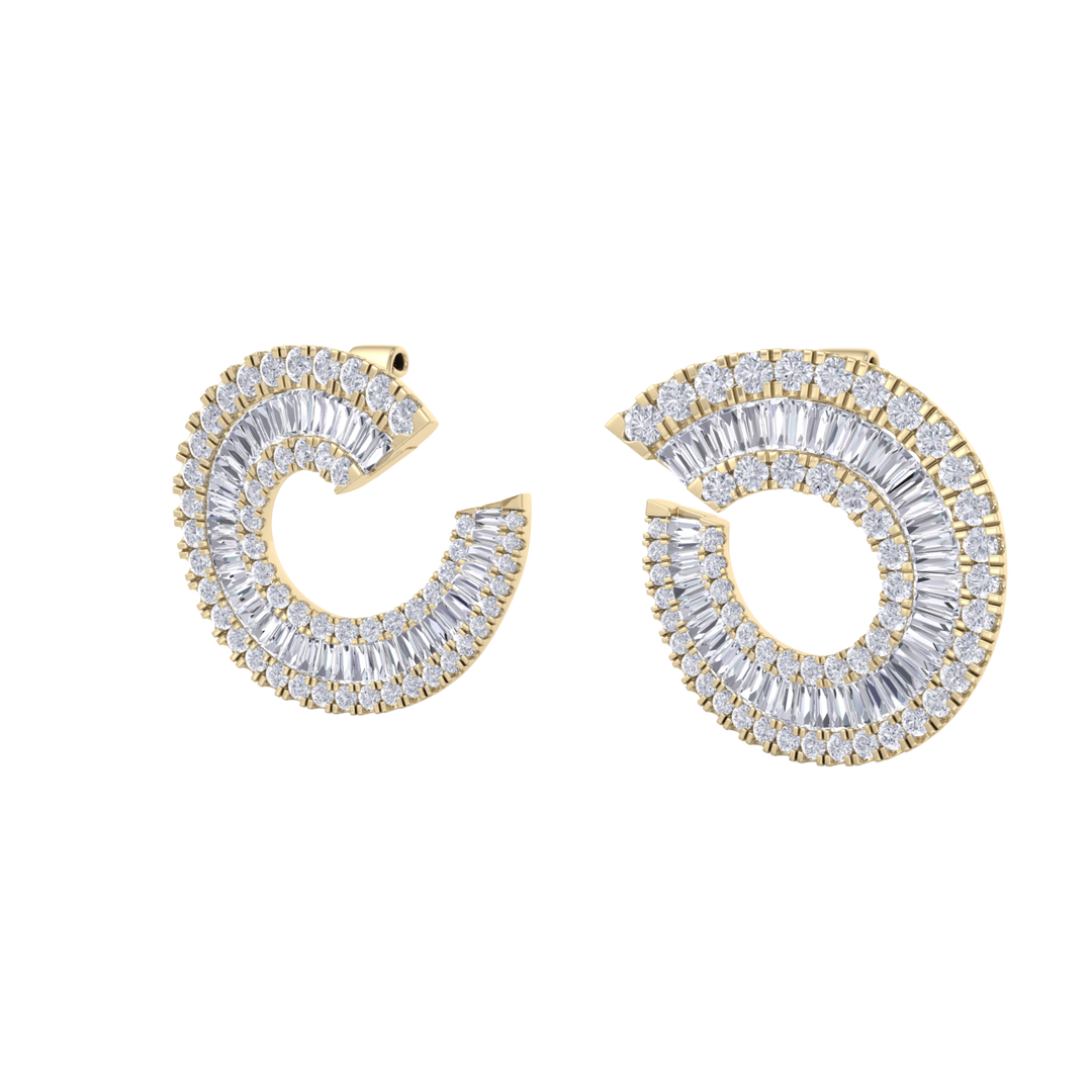 Baguette diamond circle studs in yellow gold with white diamonds of 5.85 ct in weight