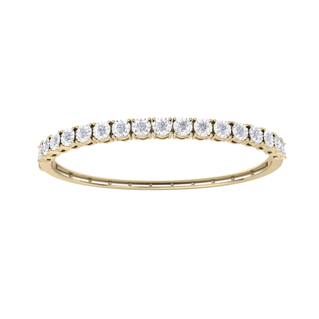 Bangle with miracle plates in yellow gold with white diamonds of 1.53 ct in weight