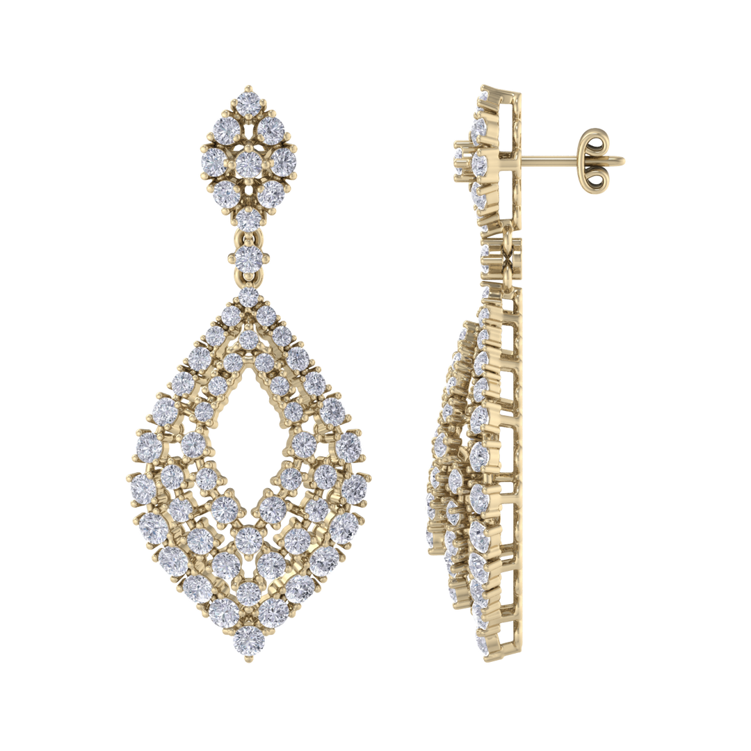 Drop earrings in rose gold with white diamonds of 4.05 ct in weight