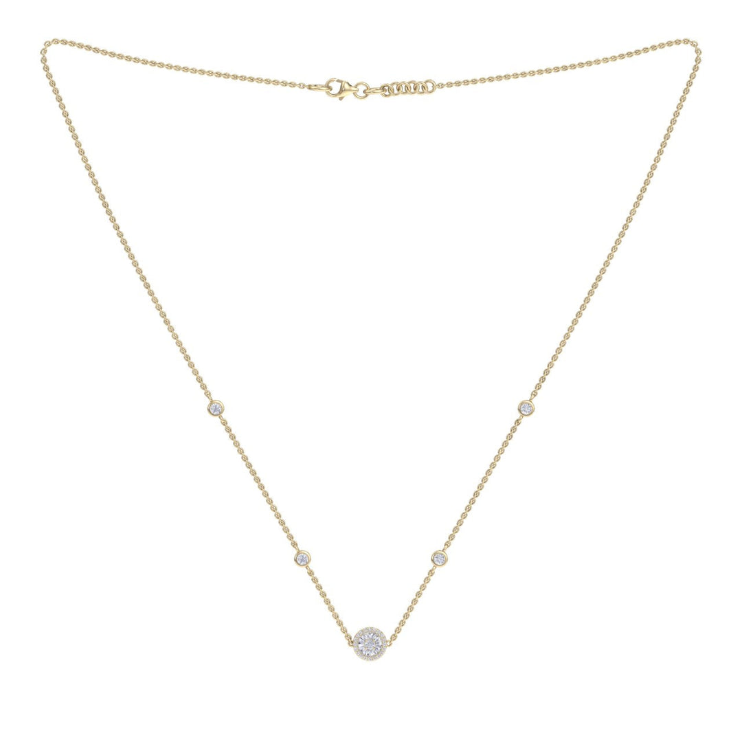 Beautiful Necklace in yellow gold with white diamonds of 0.37 ct in weight