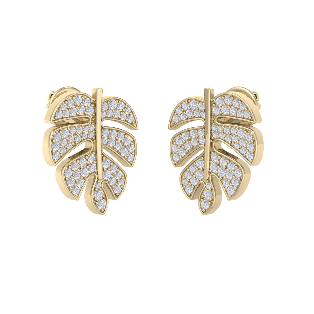 Leaf shaped earrings in yellow gold with white diamonds of 0.65 ct in weight