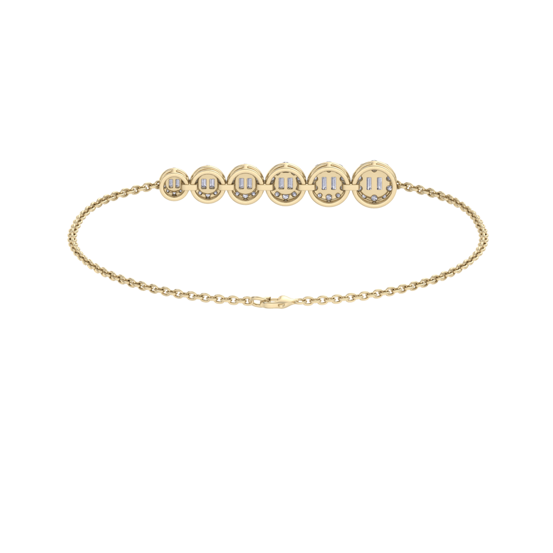 Stylish bracelet in yellow gold with white diamonds of 0.72 ct in weight