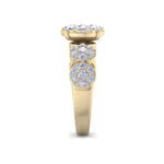 Load image into Gallery viewer, Bridal ring in yellow gold with white diamonds of 2.29 ct in weight
