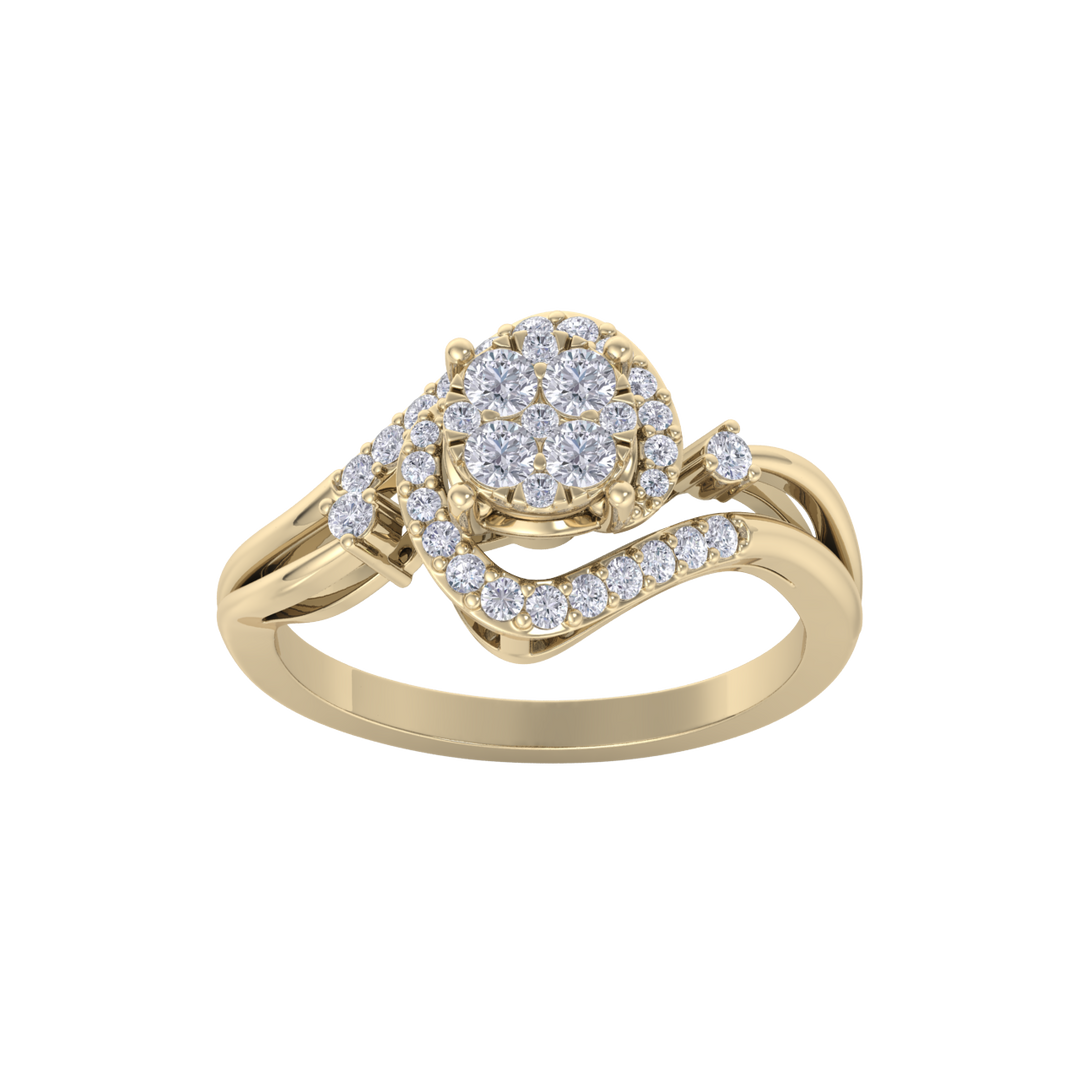 Engagement ring in yellow gold with white diamonds of 0.26 ct in weight