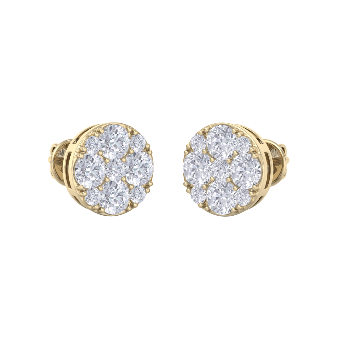 Round stud earrings in rose gold with white diamonds of 2.45 ct in weight