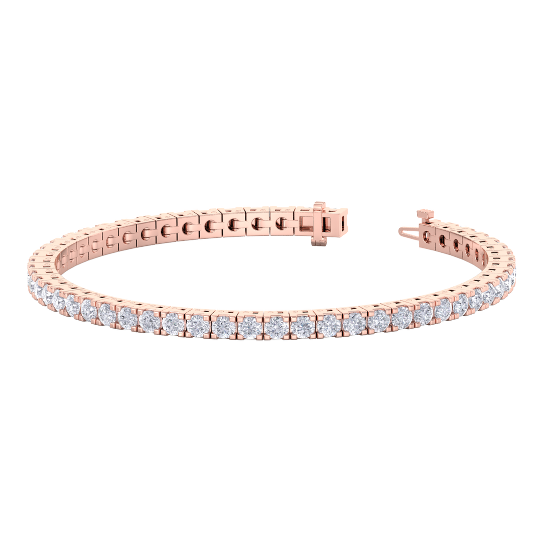 Tennis bracelet in rose gold with white diamonds of 5.72 ct in weight