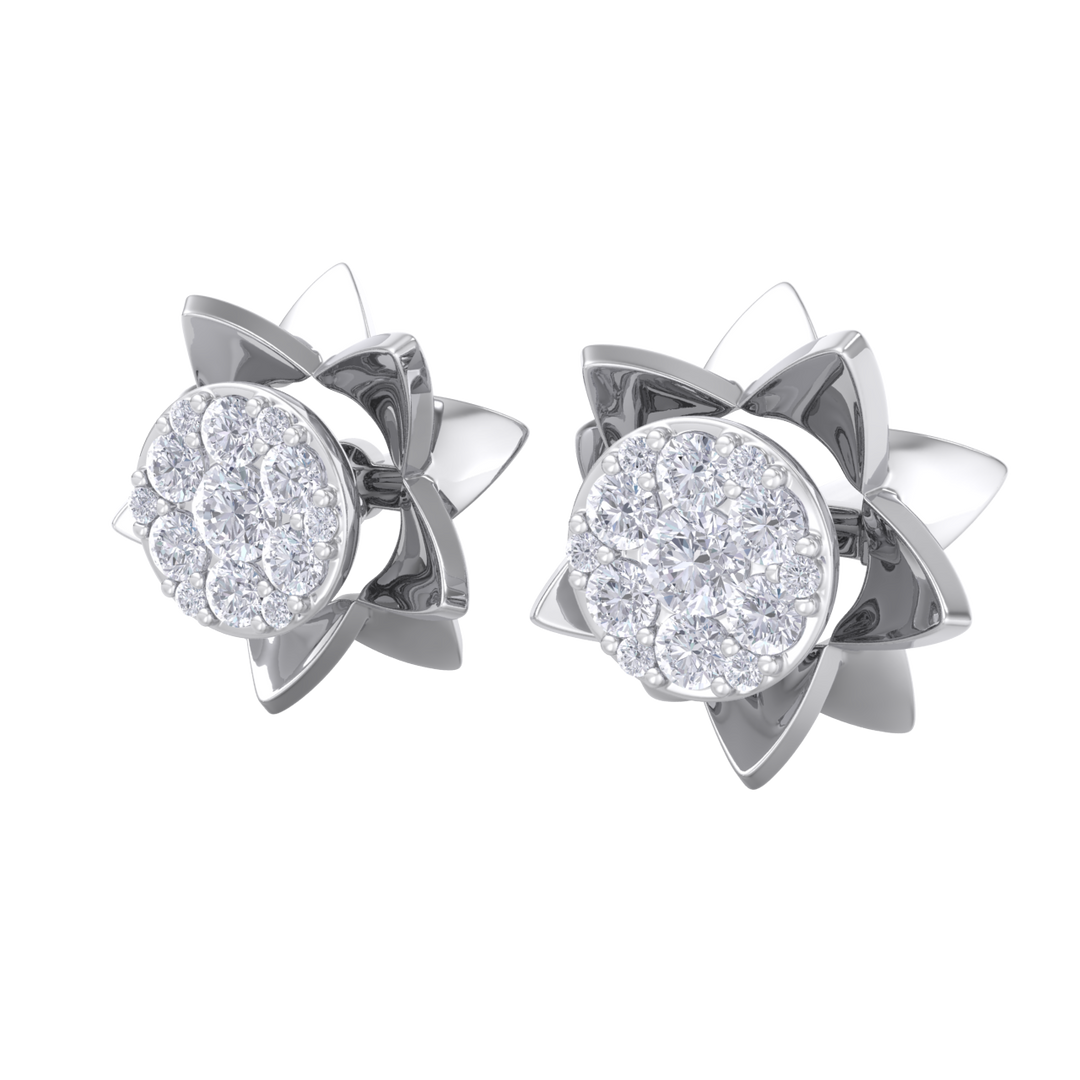 Flower shaped stud earrings in yellow gold with white diamonds of 0.62 ct in weight