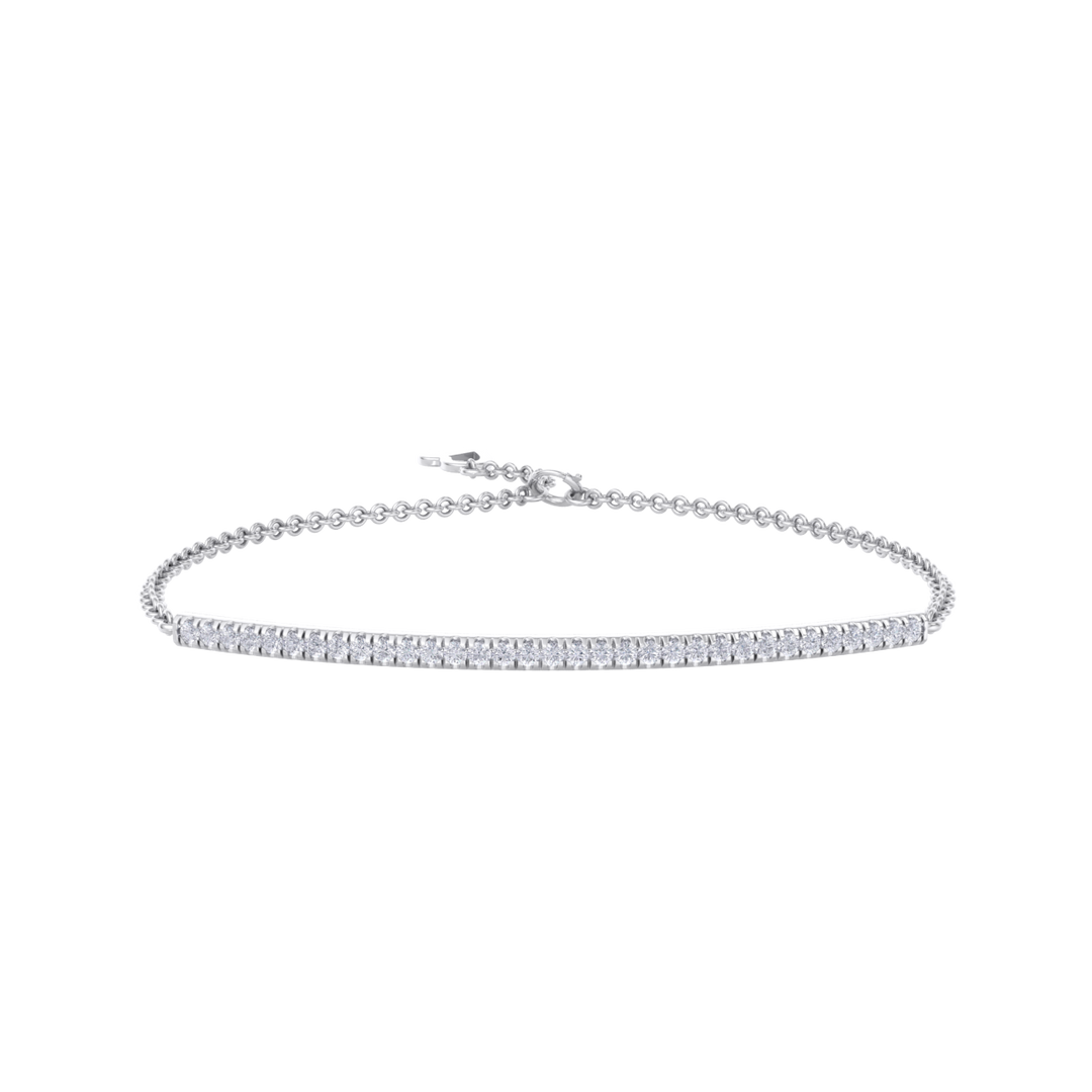 Classic bracelet in white gold with white diamonds of 0.31 ct in weight