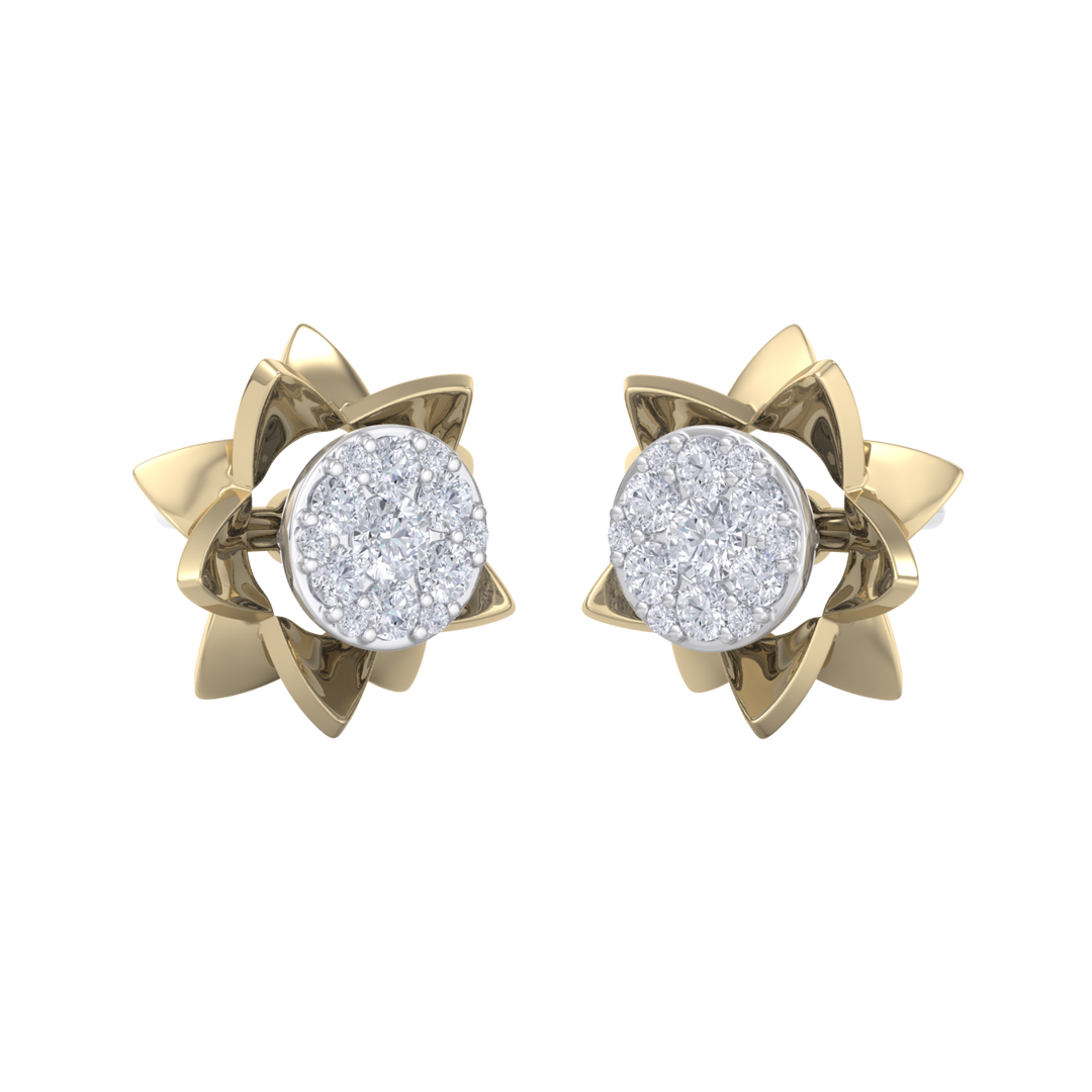 Flower shaped stud earrings in yellow gold with white diamonds of 0.62 ct in weight