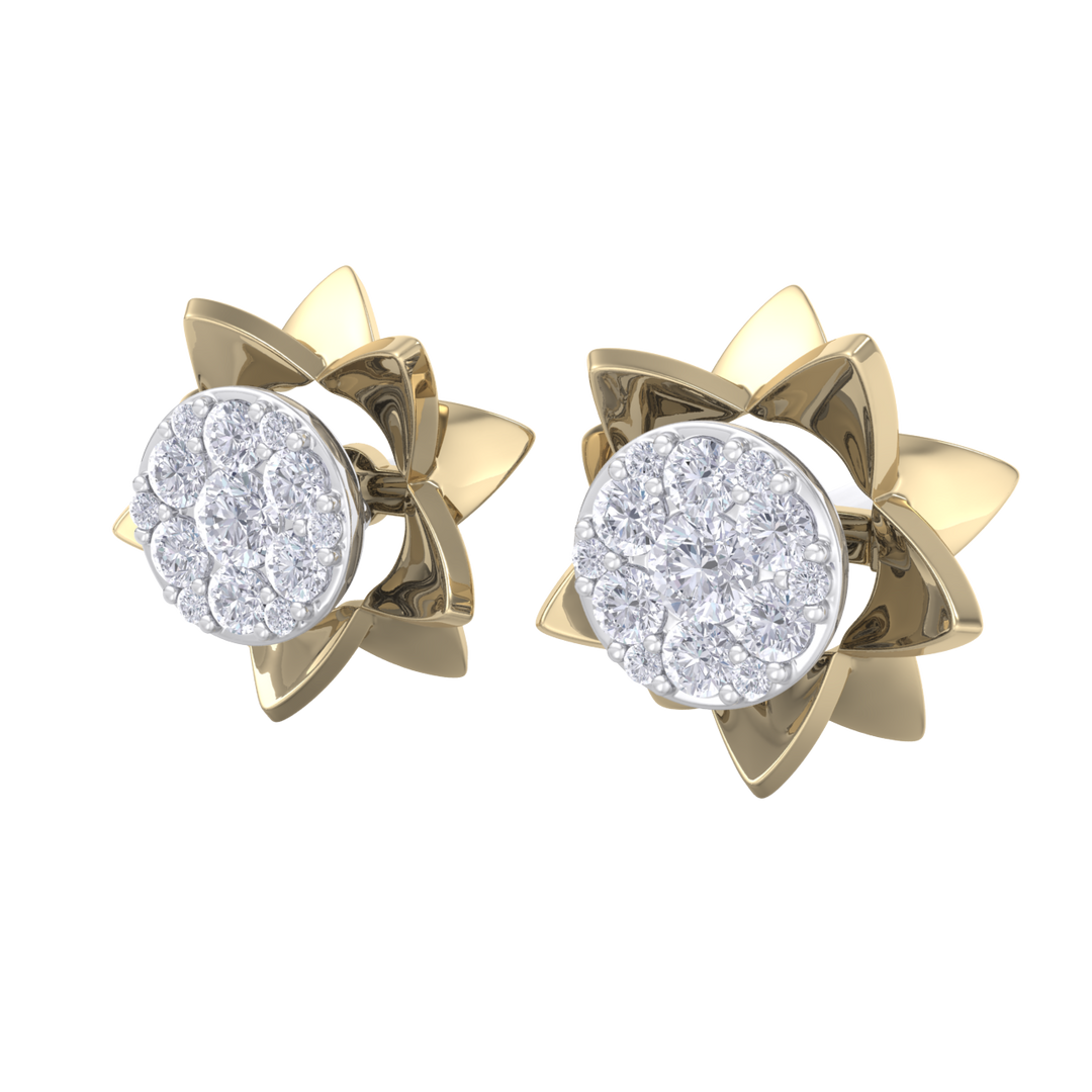 Flower shaped stud earrings in yellow gold with white diamonds of 0.62 ct in weight