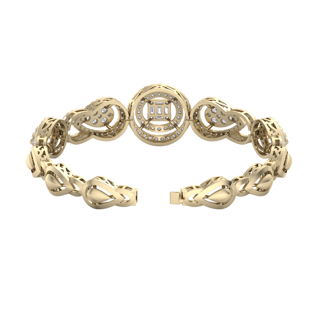 Statement bracelet in yellow gold with white diamonds of 2.20 ct in weight